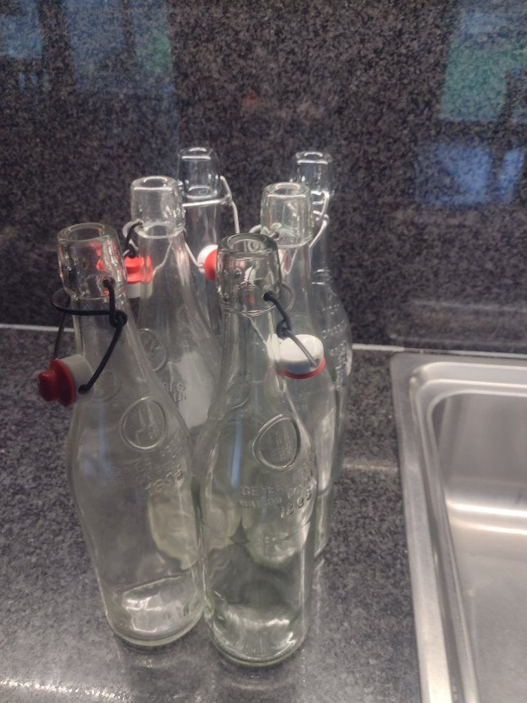 Glazen flessen, Ophalen, Zo goed als nieuw, Frisdrankglas
