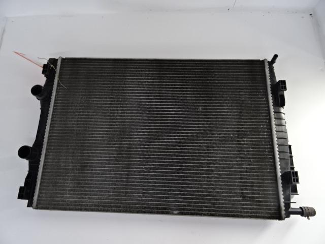 RADIATEUR EAU Renault Megane II CC (EM) (01-2003/12-2010), Renault, Mevr. I. Hauben, Utilisé, Rue de l'Espoir 34 34
4030  GRIVEGNÉE, BE