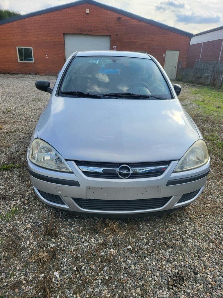 Opel Corsa 2005, Autos, Argent ou Gris, Achat, Boîte manuelle, Noir