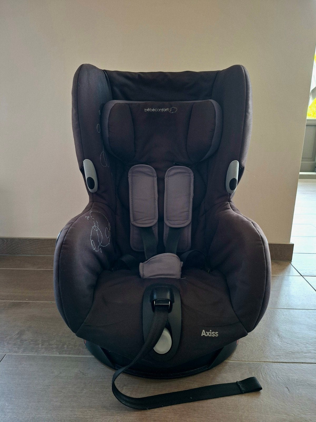 autostoel Axiss van Bébéconfort (groep 1), Ophalen, Verstelbare rugleuning, 9 t/m 18 kg, Gebruikt