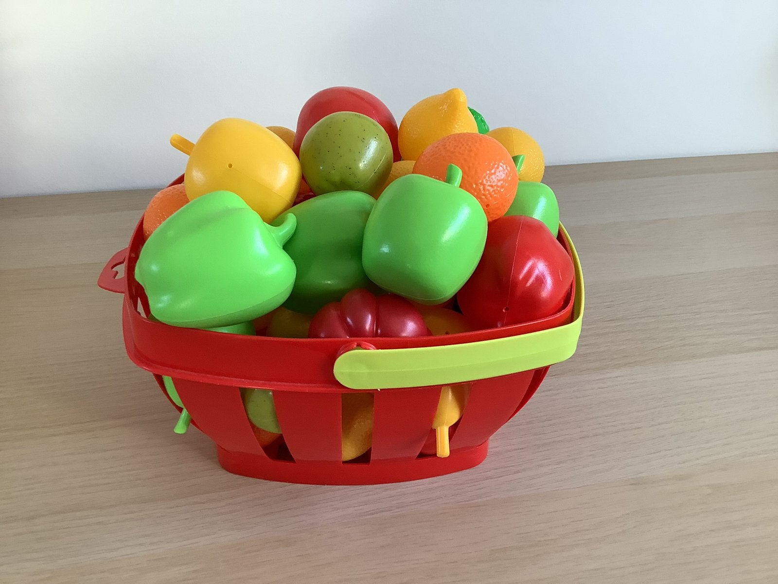 Plastiek fruit, Ophalen, Zo goed als nieuw