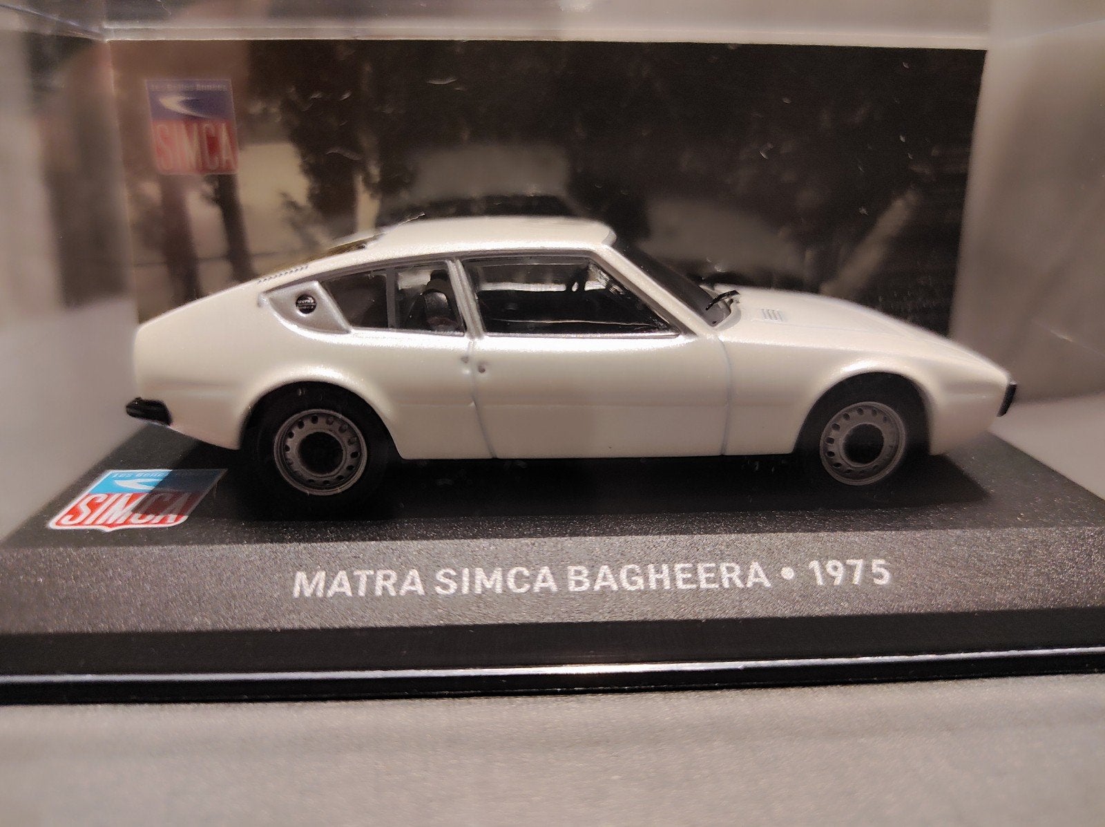 Simca Bagheera blanche 1975 1:43 en vitrine, Enlèvement ou Envoi