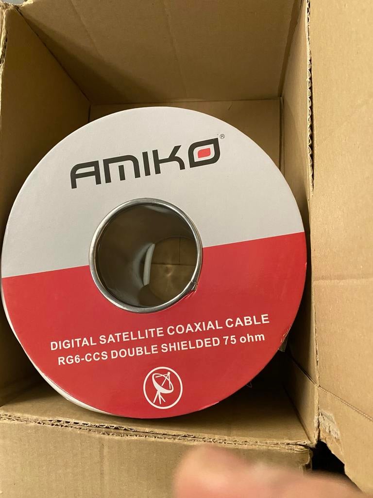 Coax kabel nieuw in verpakking-100 m, Audio, Tv en Foto, Audiokabels en Televisiekabels, Ophalen, Nieuw, Coaxiale kabel