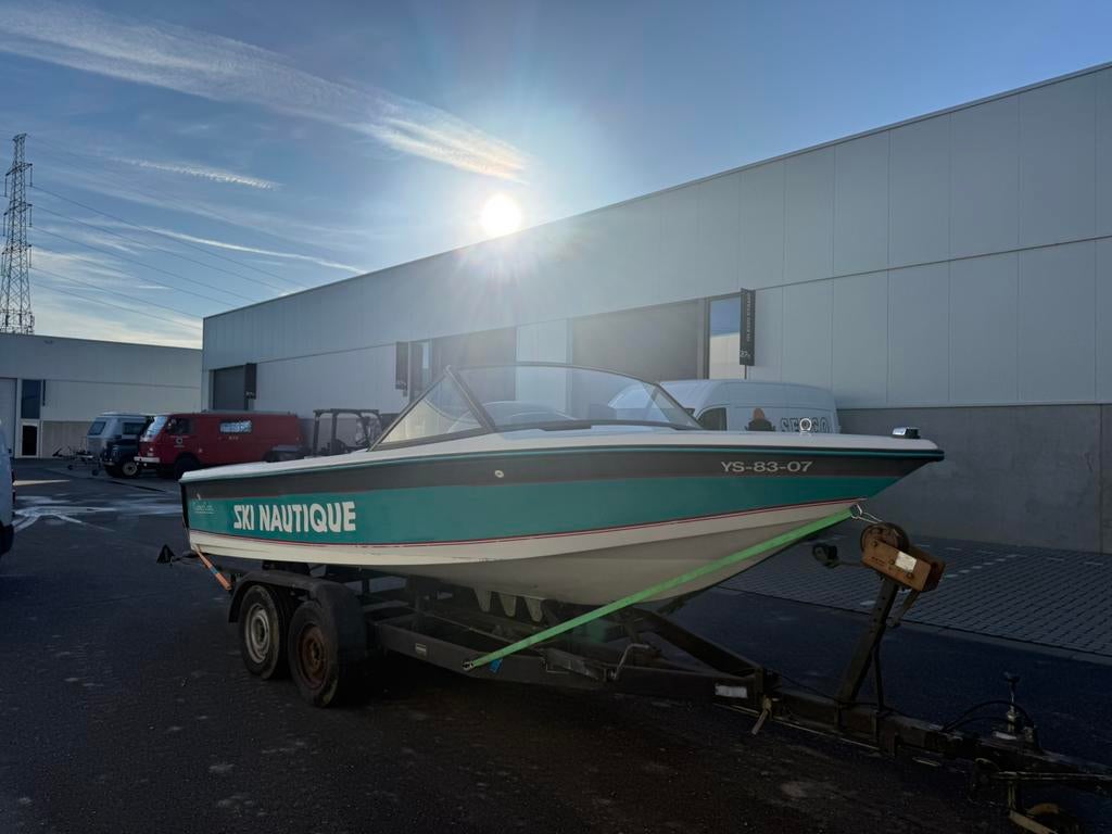 Ski nautique boot/1e eigen./gas instalatie/motor gereviseerd, Watersport en Boten, Ophalen, Zo goed als nieuw