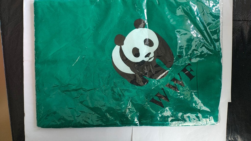 Vieille nappe NEUVE sous blister WWF panda Belgique, Collections, Envoi, Neuf, Autres types