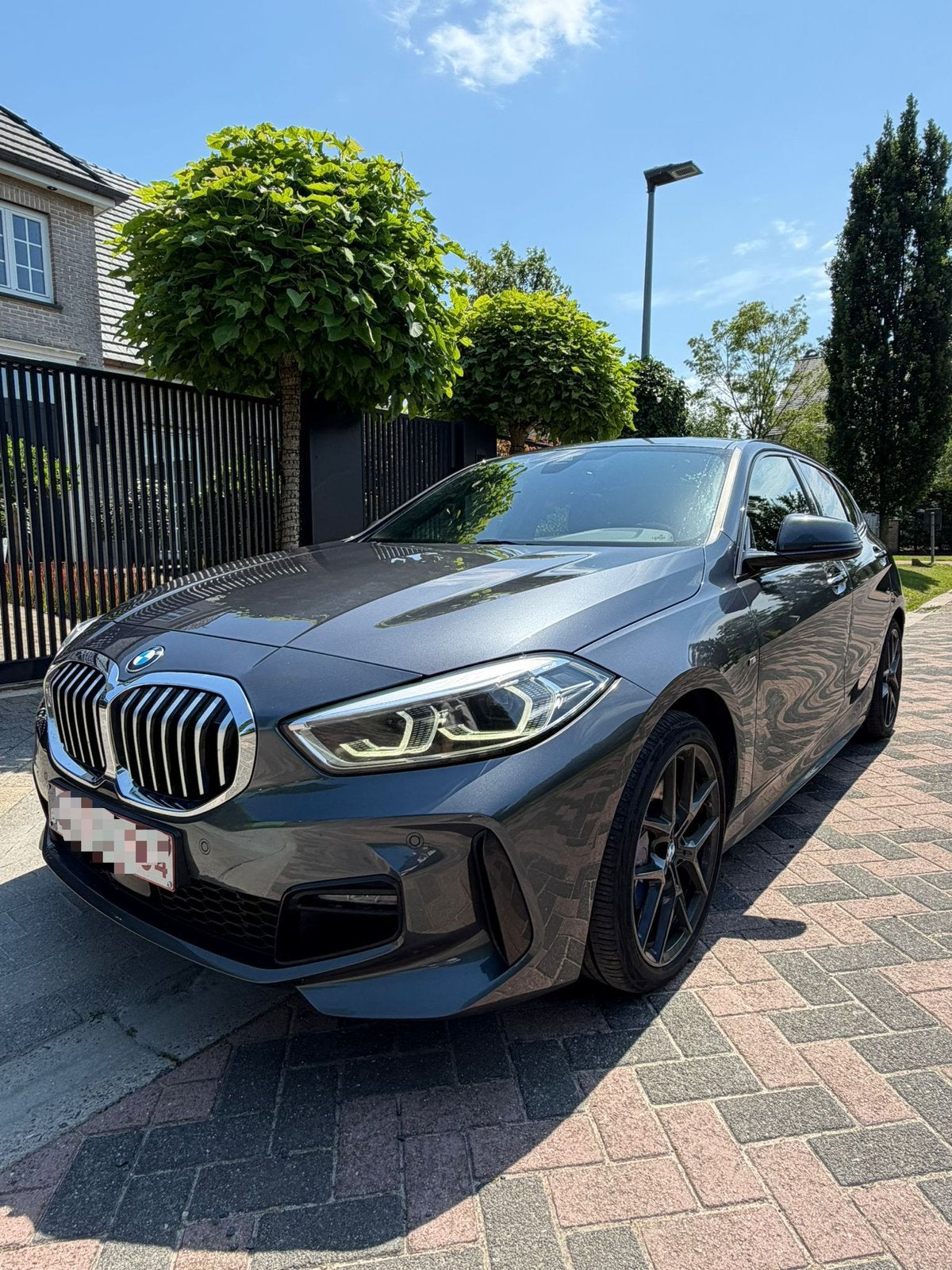 Bmw 318 i ( bmw premiumgarantie tot okt ‘27, Auto's, BMW, Leder en Stof, 5 deurs, Particulier, Dealer onderhouden