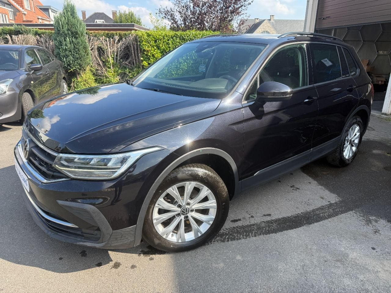 Volkswagen Tiguan Life (bj 2021, automaat), Stof, Gebruikt, 4 cilinders, Automatische klimaatregeling