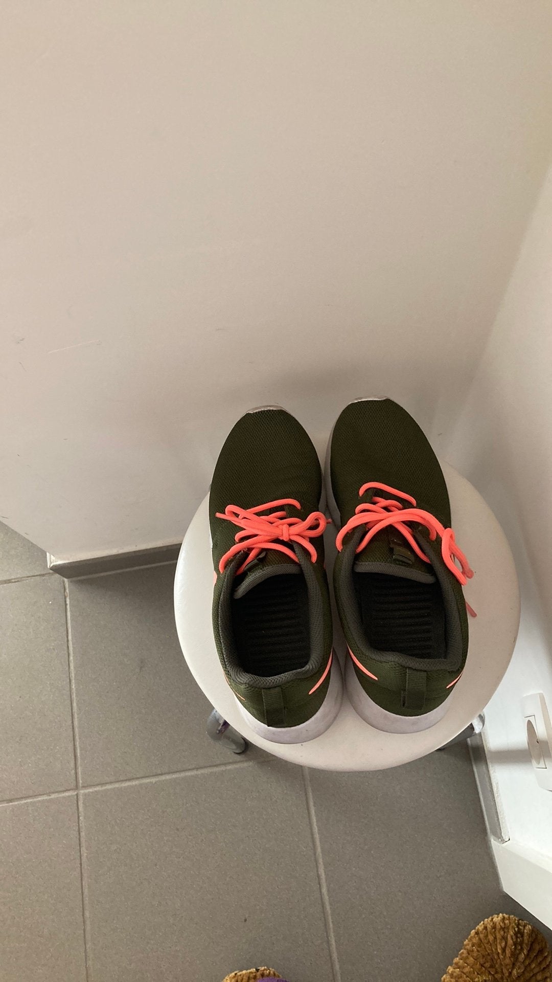 Nike schoenen, Huis en Inrichting, Ophalen, Zo goed als nieuw