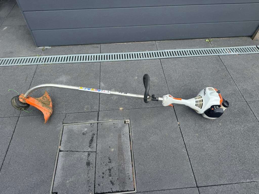 Stihl FS 38, Tuin en Terras, Ophalen, Zo goed als nieuw