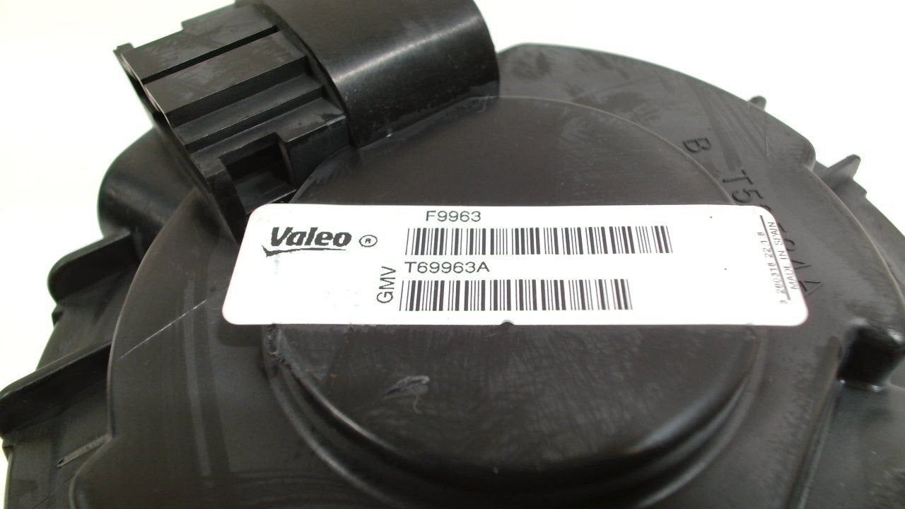 Kachel ventilator motor Renault Mégane, Onderdelen@venauto.nl, Van der Ven Autorecycling B.V., Gebruikt, Ettenseweg 76, 4706 PB Roosendaal, The Netherlands