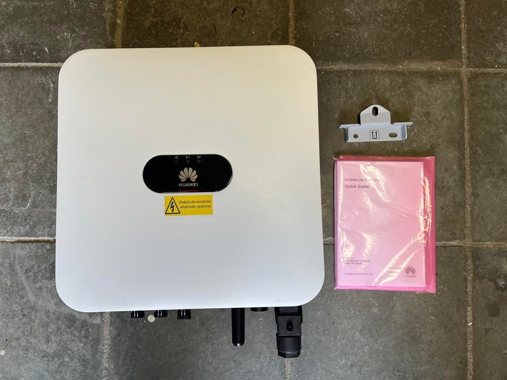 Omvormer Huawei SUN2000-3KTL-L1, Ophalen, Gebruikt