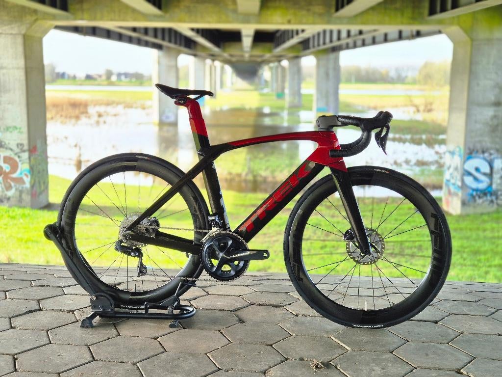 Trek Madone SLR7//Carbon//Ultegra Di2//FFWD RYOT//Maat 54, Fietsen en Brommers, 28 inch, Carbon, Zo goed als nieuw, Meer dan 20 versnellingen