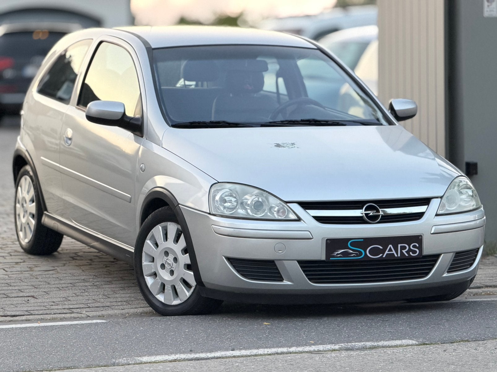 Opel corsa 1.2i ** Automatiek ** 100.000 km ** Airco **, Autos, Opel, ABS, Achat, Entreprise, Carnet d'entretien