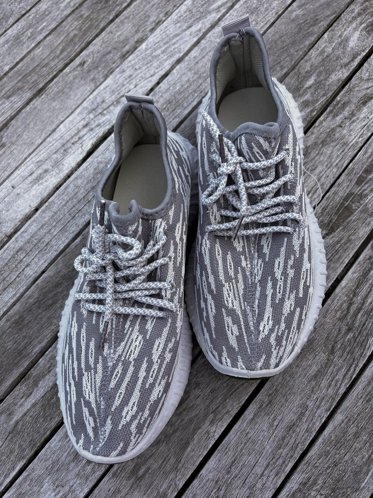 Sneakers look Balenciaga, taille 41, Neuf, Gris, Enlèvement ou Envoi, Sneakers et Baskets