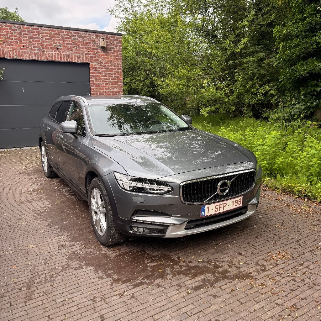 Volvo V90 cc, Autos, Volvo, Particulier, V90, 4x4, ABS, Caméra de recul, Régulateur de distance, Airbags, Air conditionné, Apple Carplay