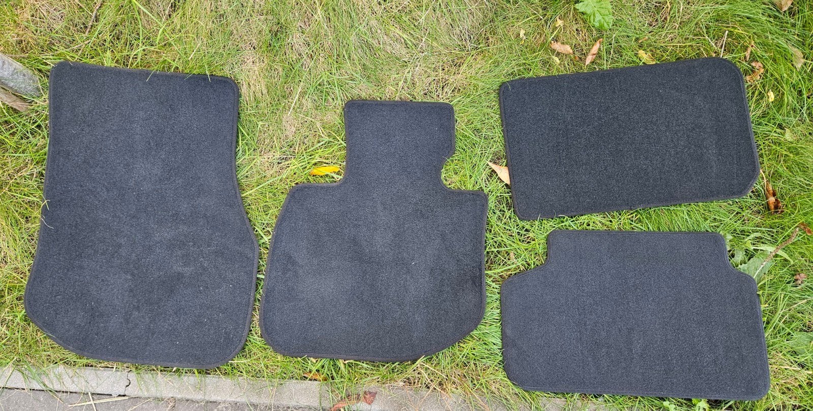 OEM BMW matten X1 U11, X2 U10, MINI Countryman U25, Autos : Divers, Enlèvement, Comme neuf