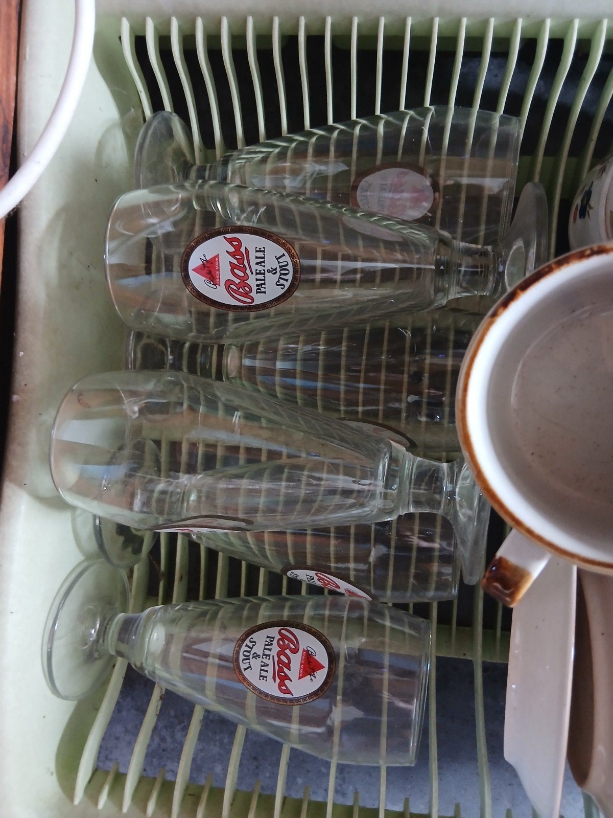 6 verres anciens base, Antiquités & Art, Antiquités | Couverts, Enlèvement ou Envoi