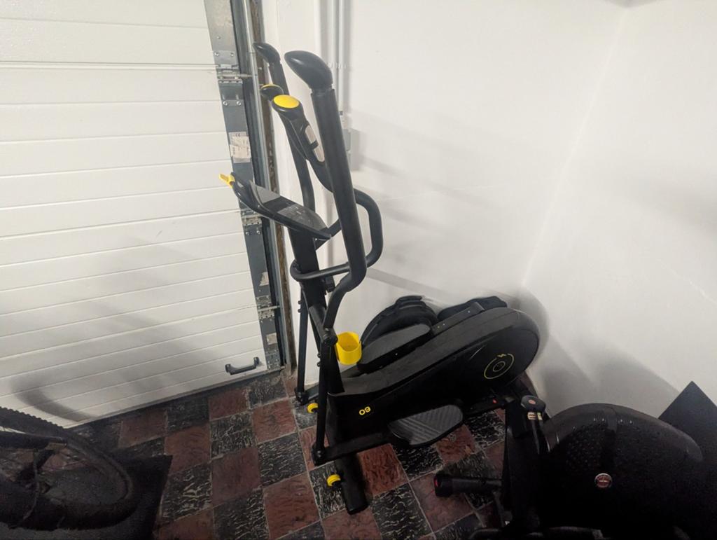 Domyos 520 Crosstrainer, Sport en Fitness, Fitnessmaterialen, Ophalen