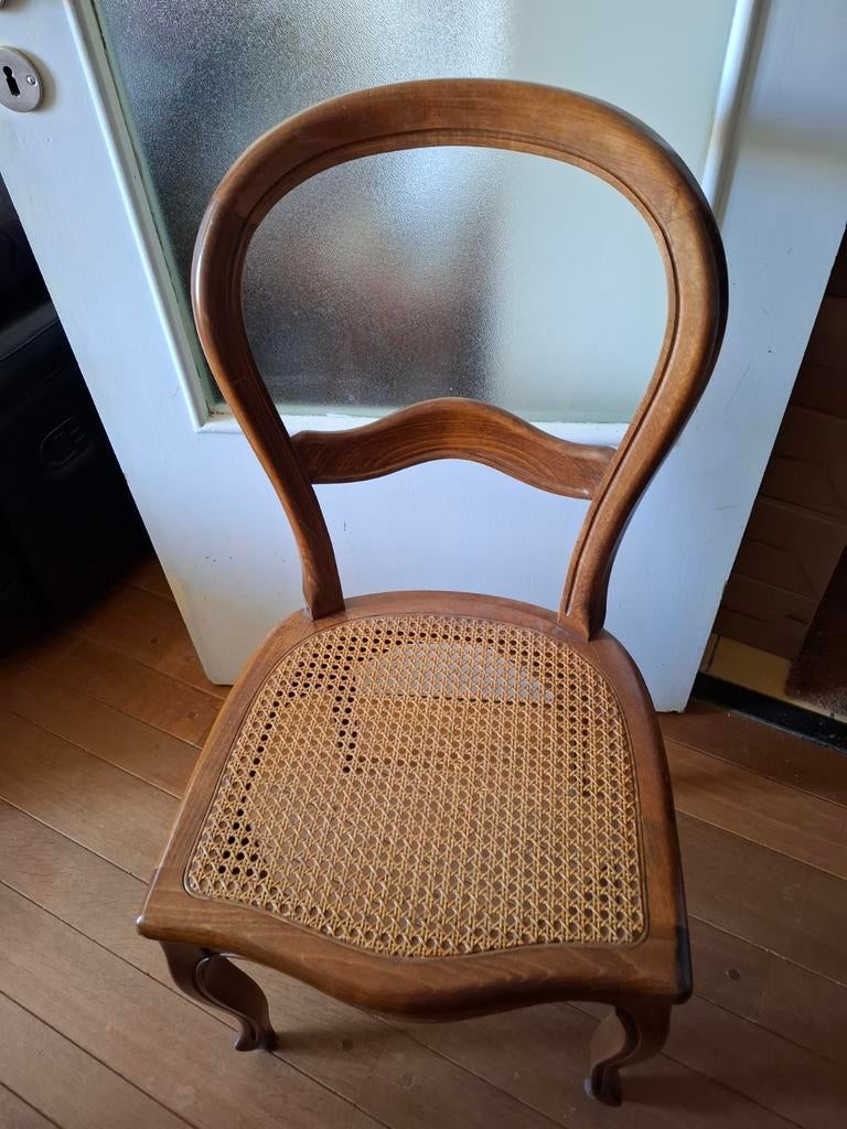 Chaise en chêne  haute qualité  ébénisterie  rigaux, Enlèvement
