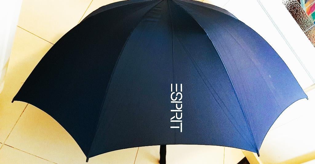 Te koop: Mooie blauwe paraplu van "Esprit", Enlèvement, Utilisé, Bleu