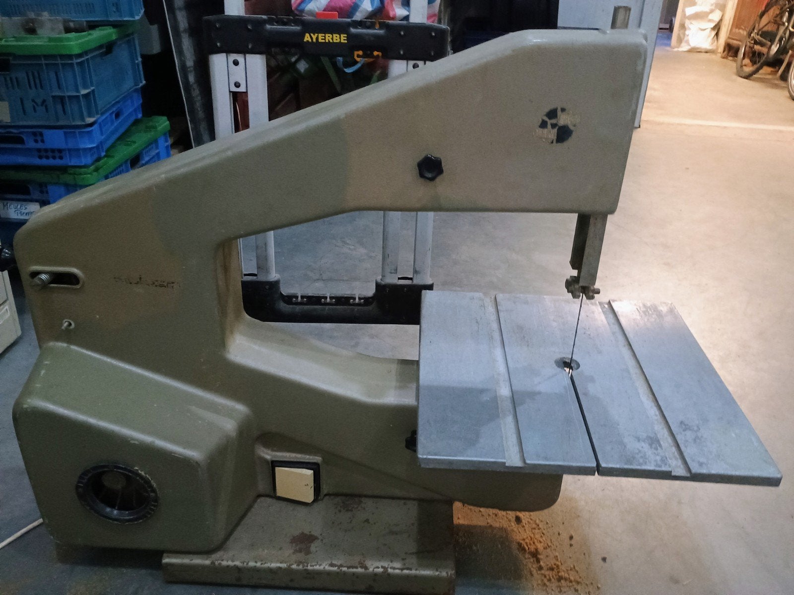 PROFESSIONELE MACHINE LINTZAAG VAN HOGE KWALITEIT, Ophalen, Lintzaag