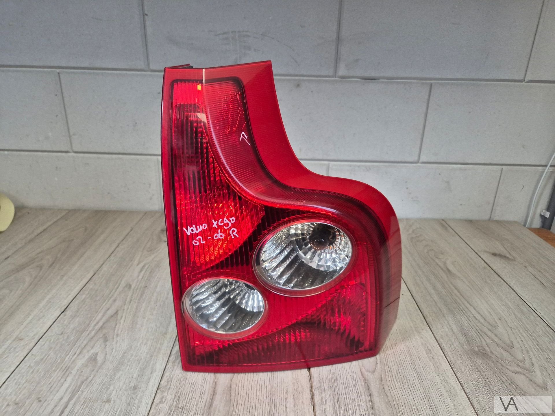 Achterlicht rechts van Volvo XC90 2002 - 2007 kraakje €100, Auto-onderdelen, Gebruikt, -, -, Ophalen of Verzenden