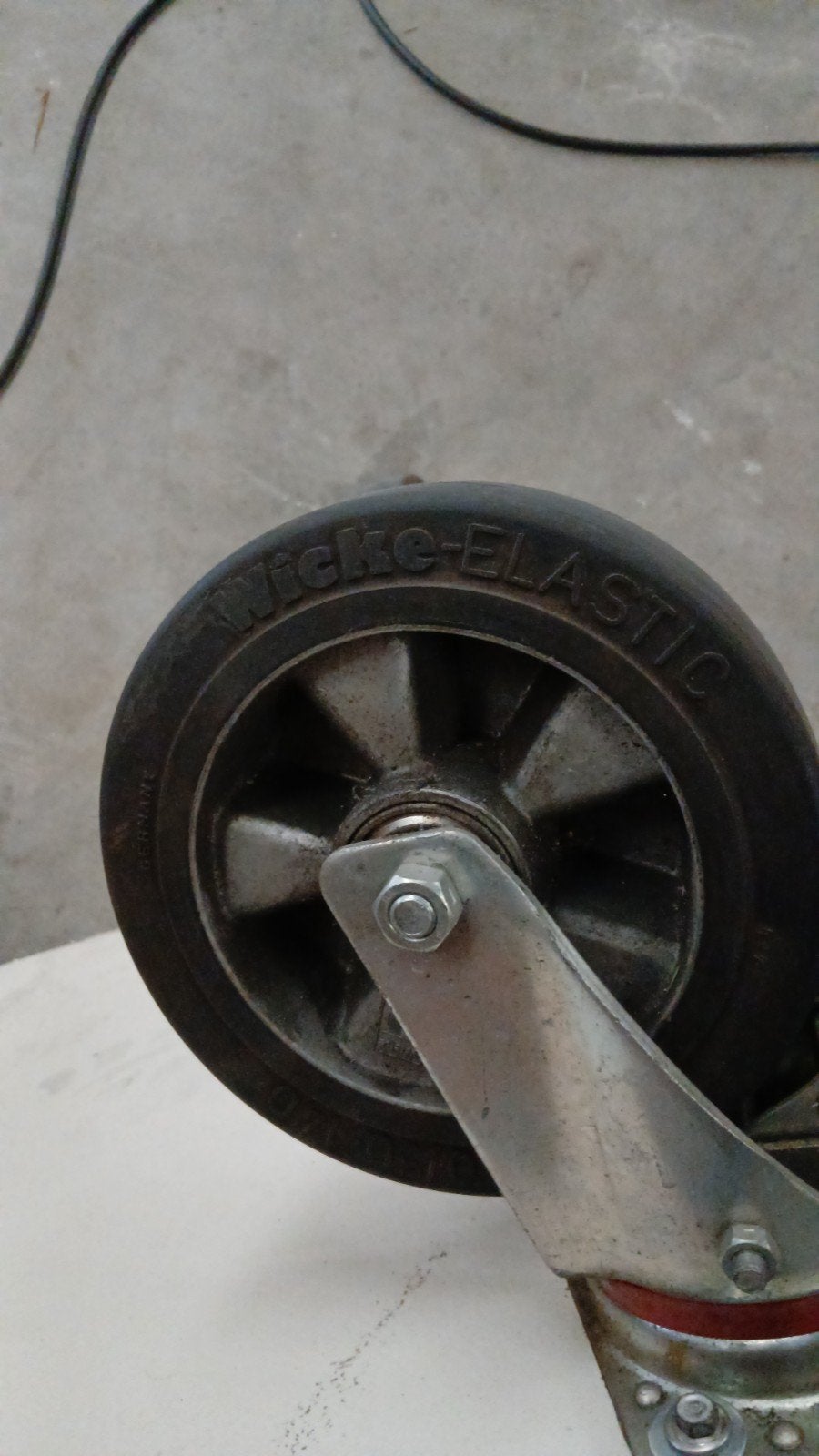 zware zwenkwielen met rem, Doe-het-zelf en Bouw, Zwenkwielen, Ophalen