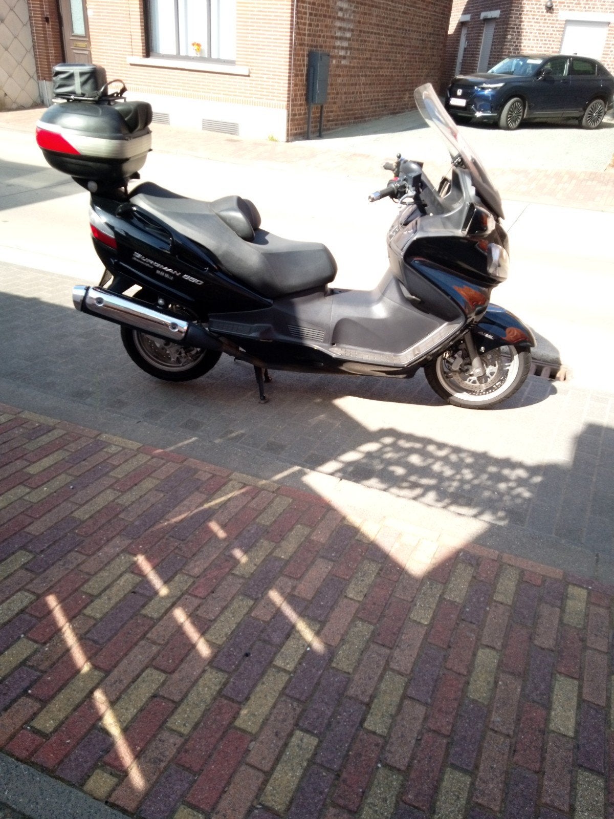 Suzuki Burgman 650 Exclusive An, Motos, Scooter, Occasion, 2 cylindres, Particulier