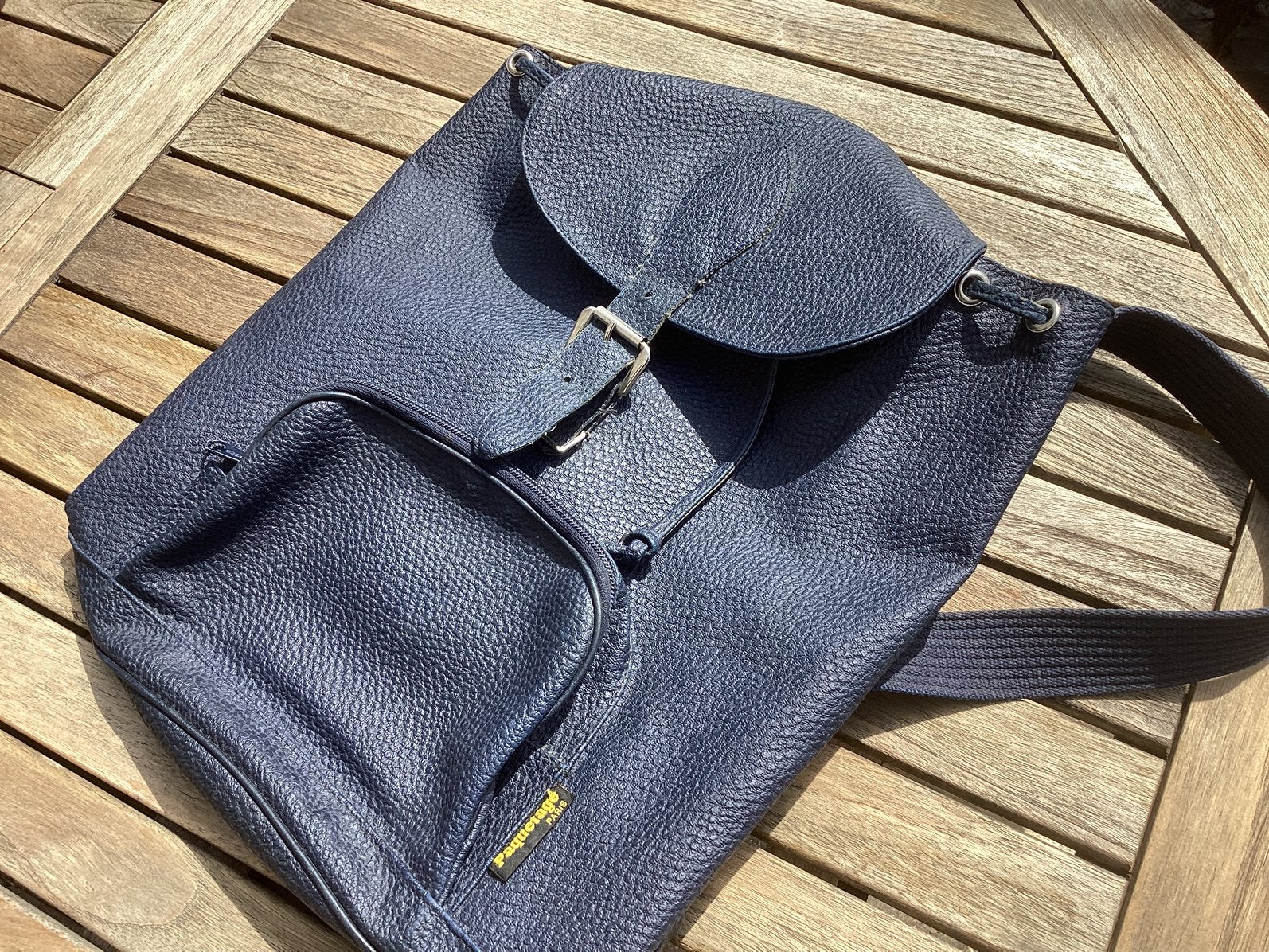 Sac à dos en cuir bleu Paquetage, Enlèvement ou Envoi, Comme neuf, Bleu