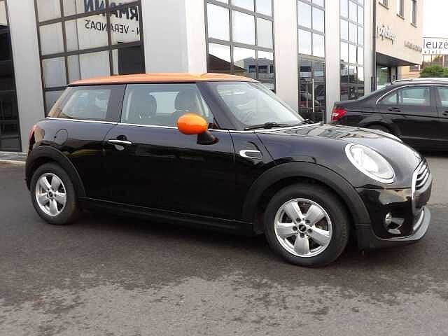 MINI One D Mini 1.5 D One met airco - parkeersensoren, Auto's, 4 zetels, https://public.car-pass.be/vhr/b381209c-0986-4e22-802e-bf7fe01990aa