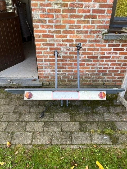 Stevige fietsdrager TacX, Ophalen, 2 fietsen, Gebruikt, Trekhaakdrager