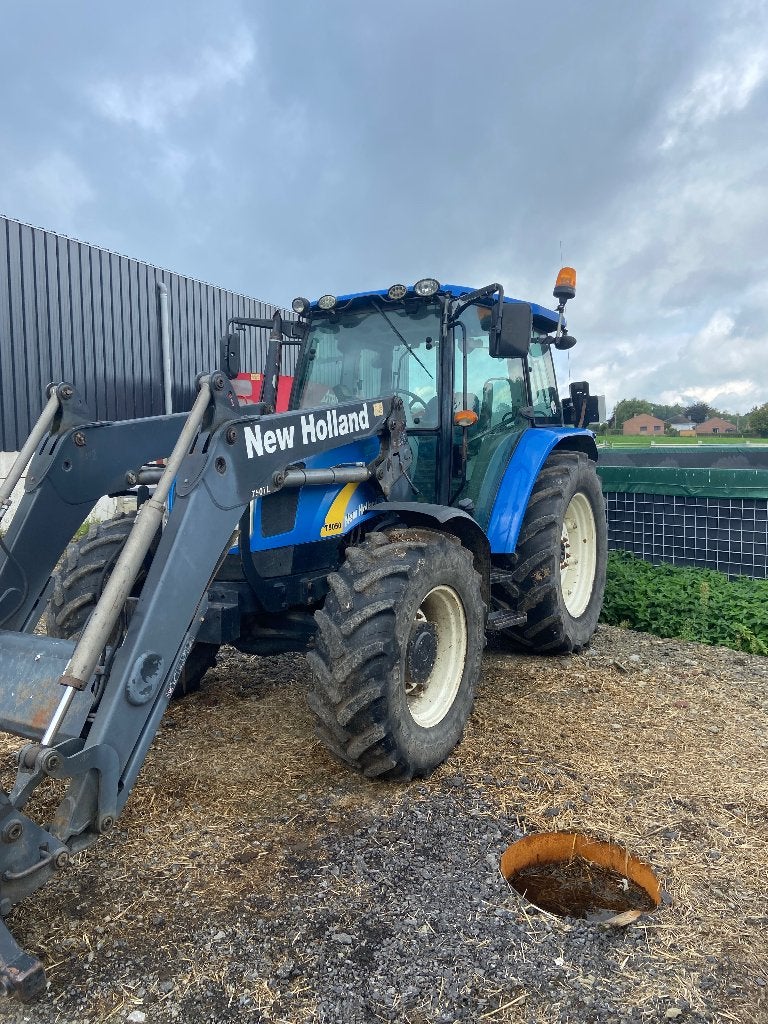 Tracteur new holland, Articles professionnels, Enlèvement ou Envoi, Utilisé, 80 à 120 ch, New Holland