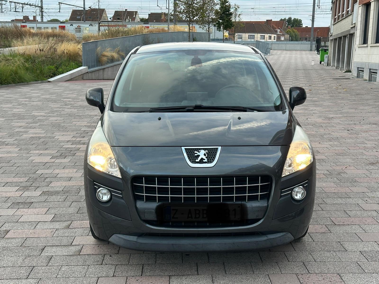 Peugeot 3008 1,6 L Essence 128000 KLM, Autos, Capteur de lumière, Euro 5, Achat, Entreprise