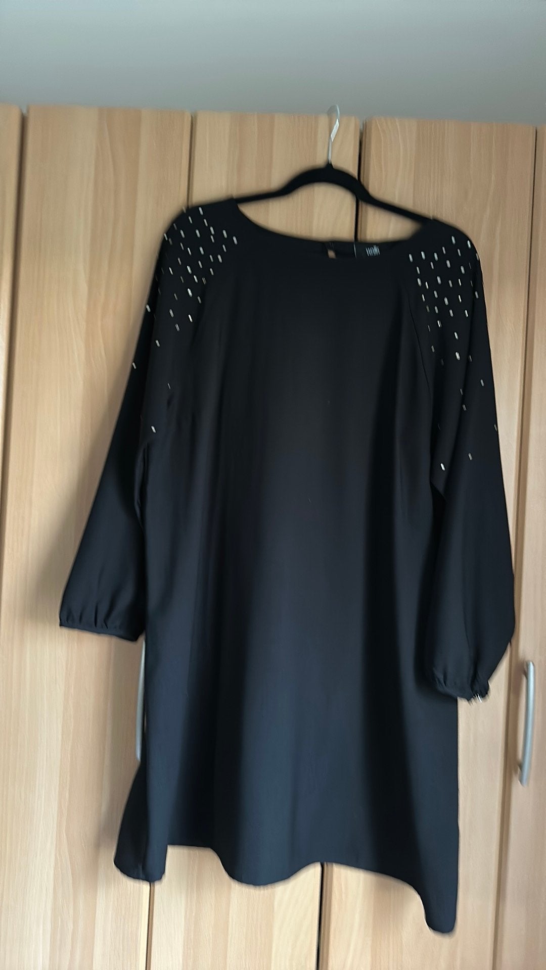 Zwart kleedje maat 44, Kleding | Dames, Jurken, Ophalen of Verzenden, Gedragen, Maat 42/44 (L), Zwart