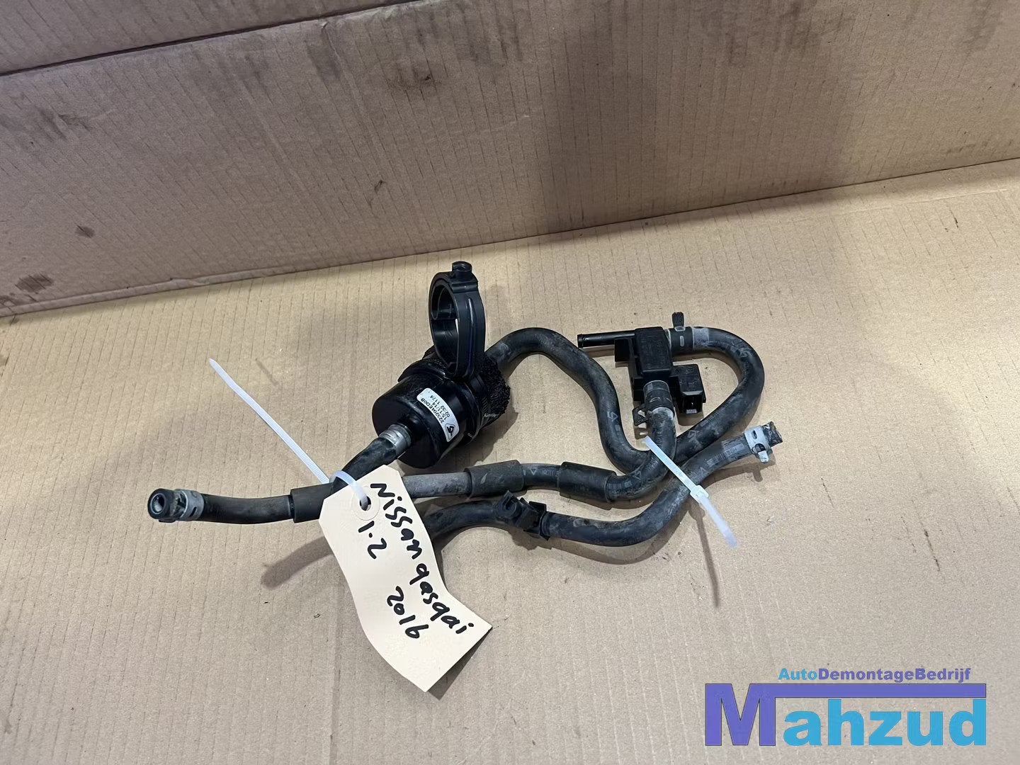 NISSAN QASHQAI 1.2 HRA2 vacuum brandstof klep 223204ED0B, Nissan Motor Co., Ltd., Takashima 1-chome 1-1
220-8686  Yokohama, Utilisé