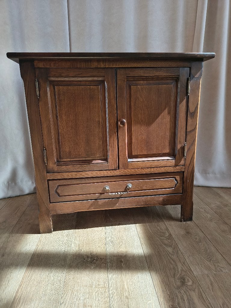 Bruin kastje eik, Huis en Inrichting, Ophalen, Gebruikt