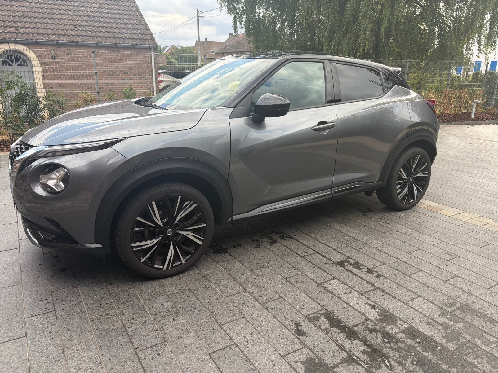 Nissan Juke N-Design 1.0 DIG-T 114DCT + Technology Pack, Autos, Achat, Autres couleurs, Noir, 5 portes