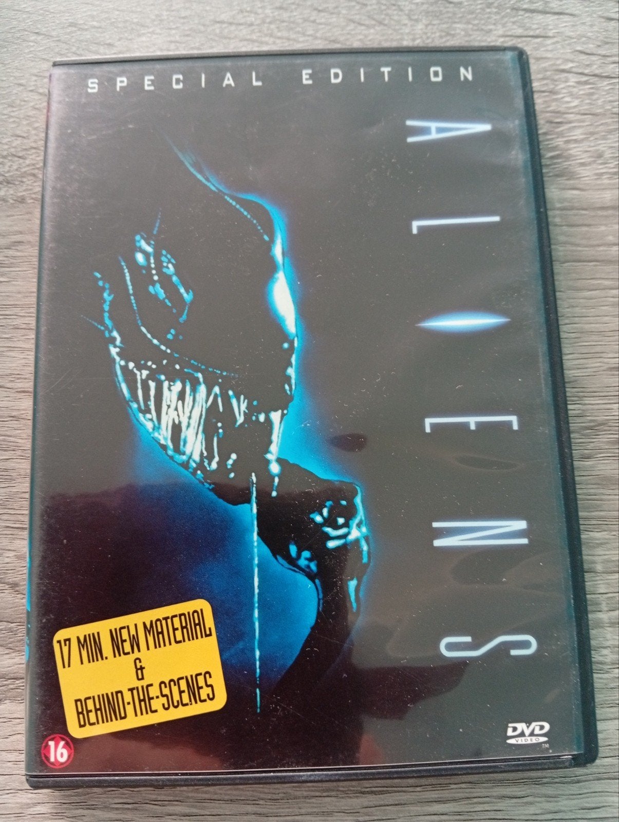 DVD d'horreur Aliens Sigourney Weaver, CD & DVD, Enlèvement ou Envoi, Néerlandais, Matériel bonus, À partir de 16 ans