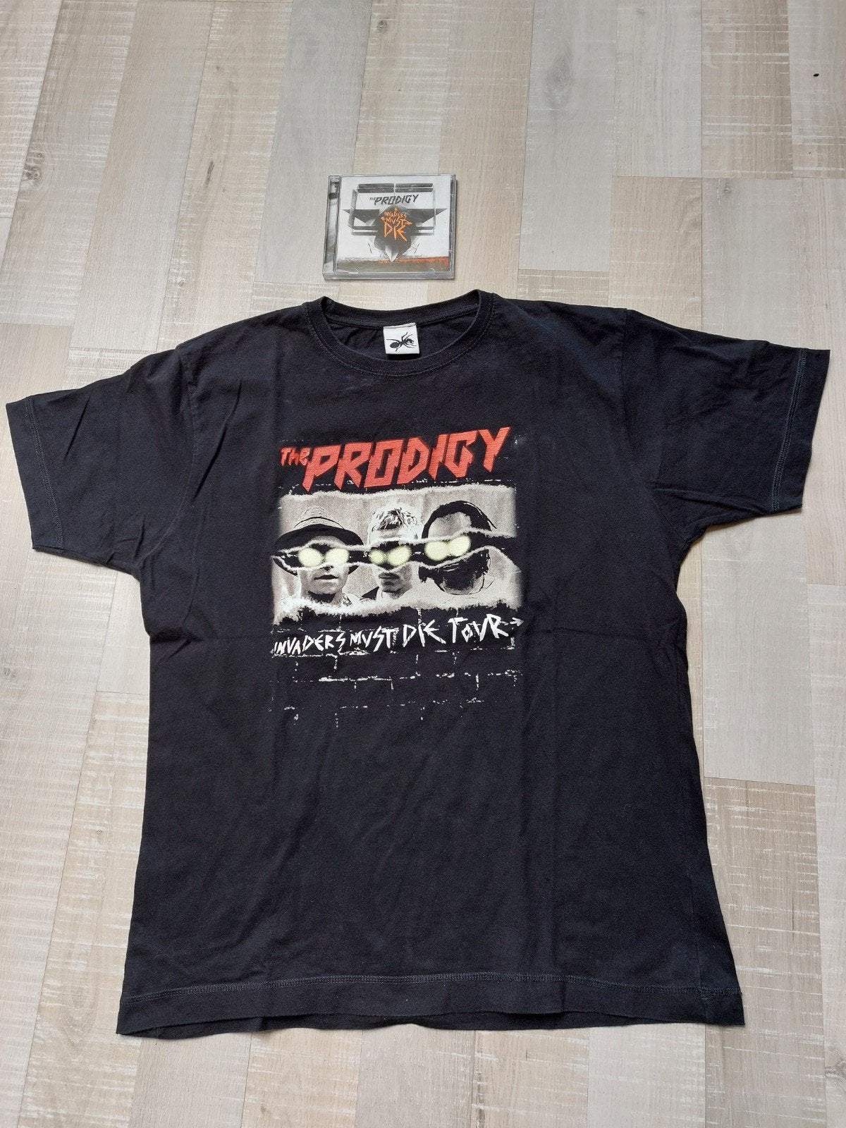 THE PRODIGY - Invaders must die
Cd + T-shirt, Verzenden, Zo goed als nieuw