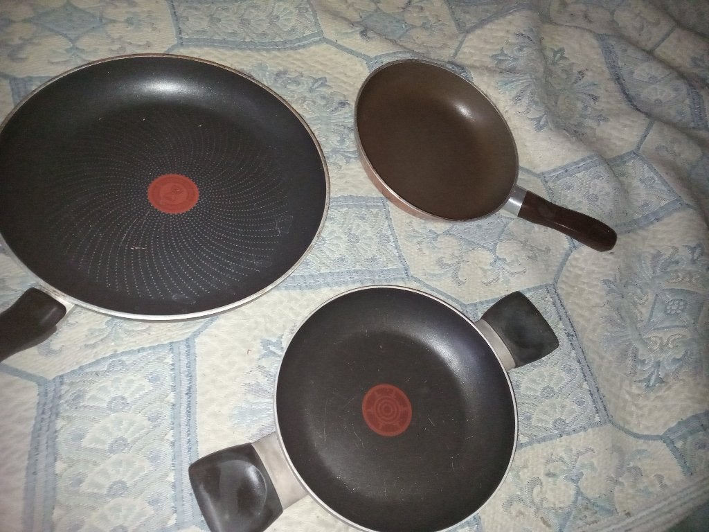 lot 3 poeles tefal, Enlèvement ou Envoi, Comme neuf