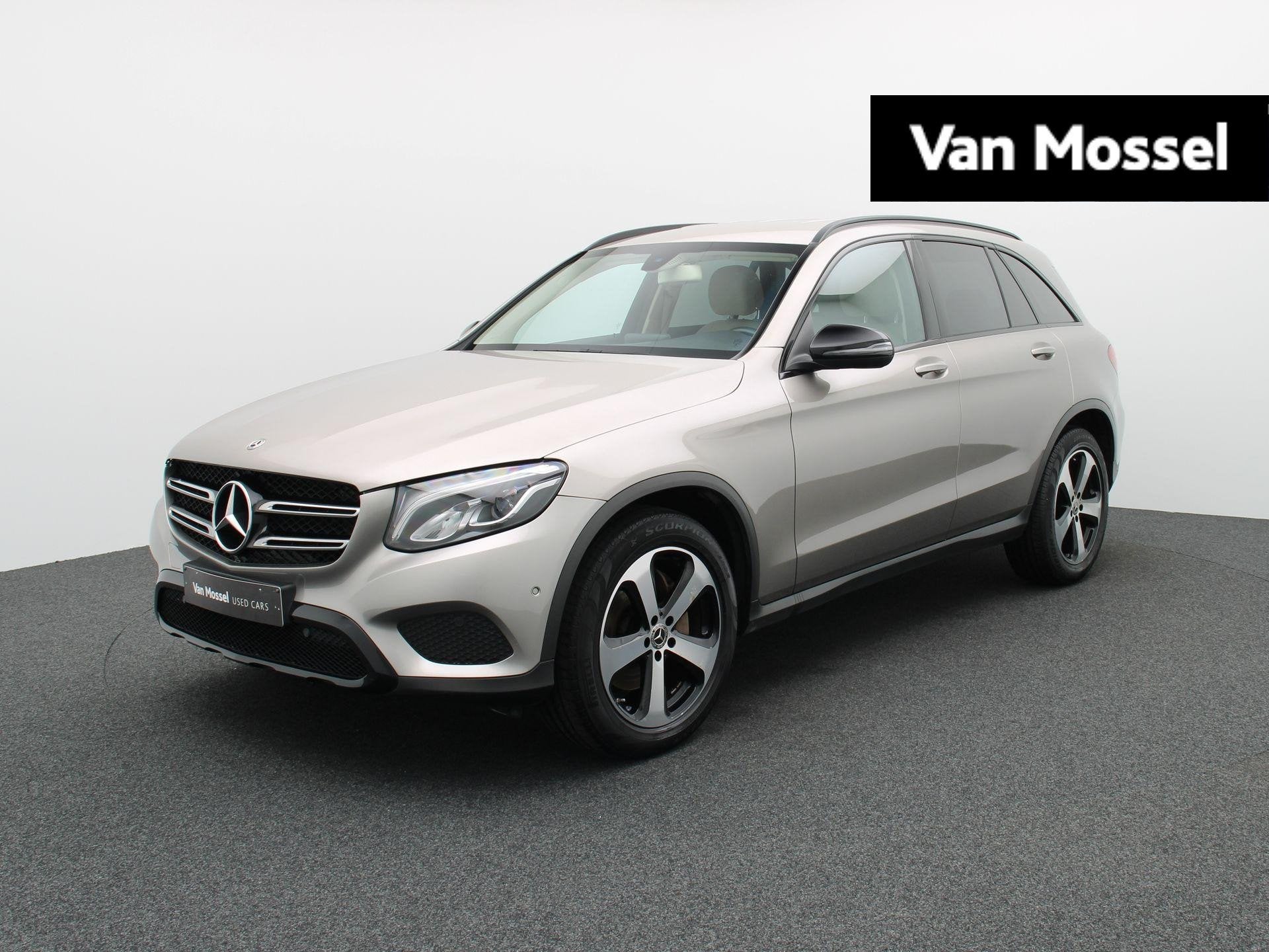 Mercedes-Benz GLC 250 4MATIC + LEDER + LED + TREKHAAK + 1Y U, Auto's, Automaat, Dealer onderhouden, Stof, Gebruikt