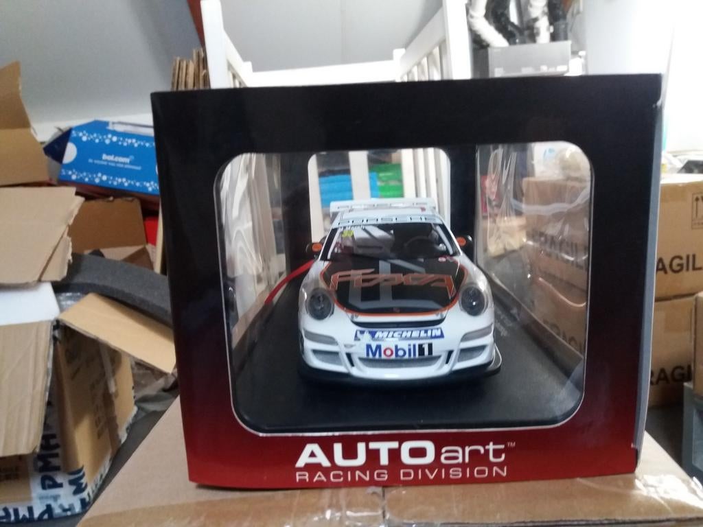 Coupe Autoart 1/18 pour Porsche 911 997 GT3 PCCA CHINE, Enlèvement ou Envoi, Comme neuf, Voiture, Autoart