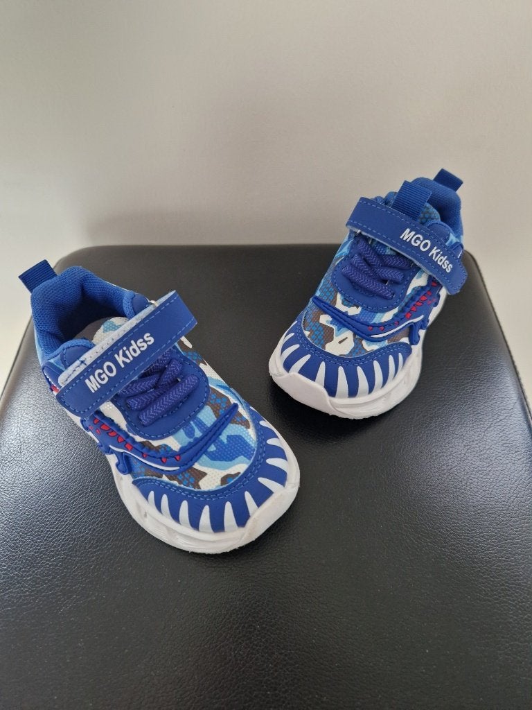 Dino kinderschoen met lichtjes maat 22, Ophalen of Verzenden, Zo goed als nieuw, Schoenen