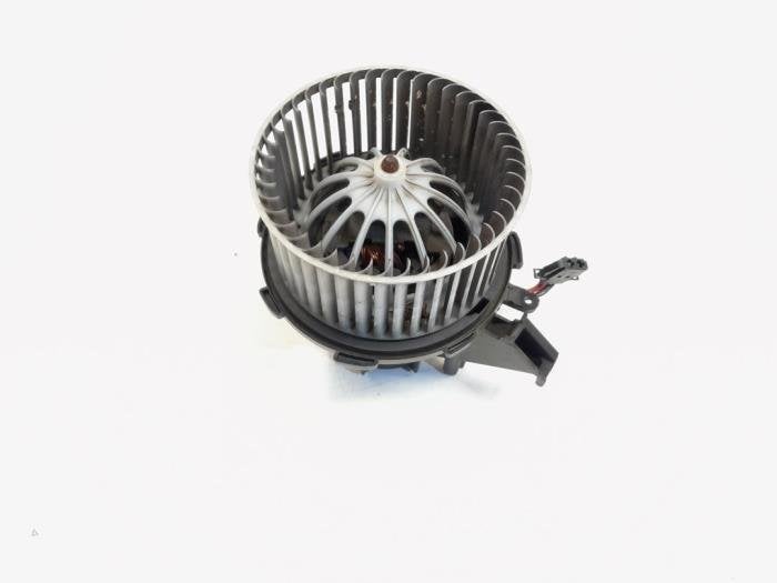 Moteur de ventilation chauffage d'un Audi A4, Autos : Pièces & Accessoires, -, 3 mois de garantie, Audi, Utilisé