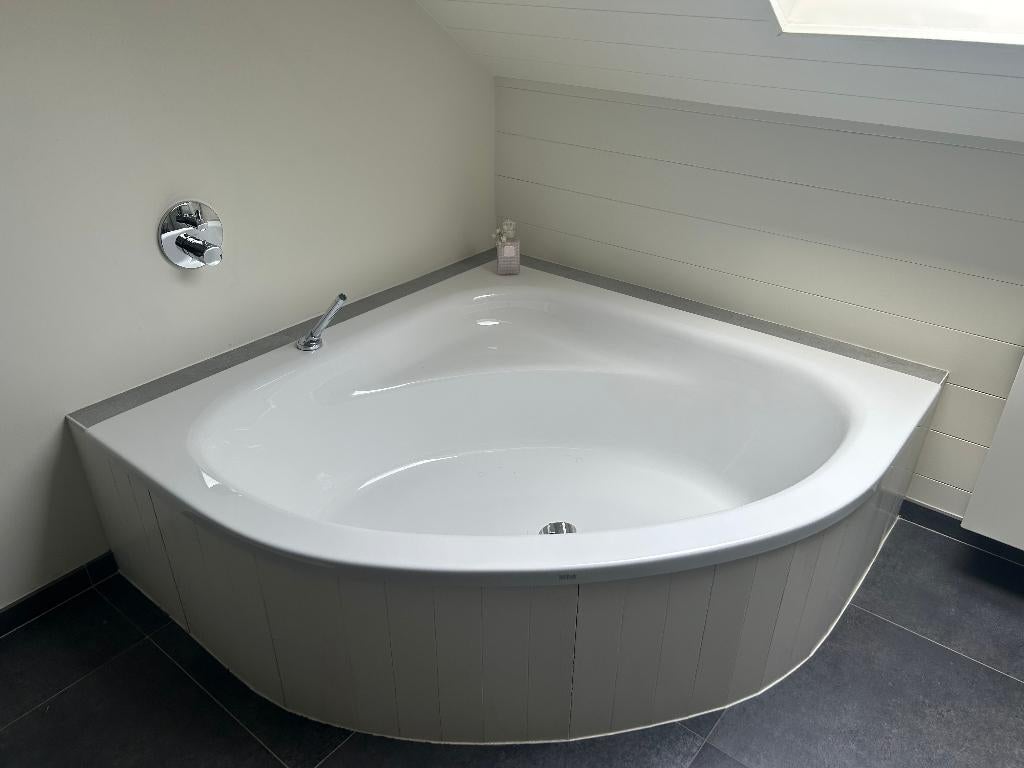 Baignoire d'angle, Enlèvement, Comme neuf, Baignoire