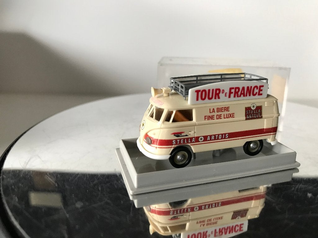 TOUR DE FRANCE STELLA ARTOIS - VOLKSWAGEN T1 - BREKINA 1:87, Verzenden, Nieuw, Bus of Vrachtwagen, Brekina