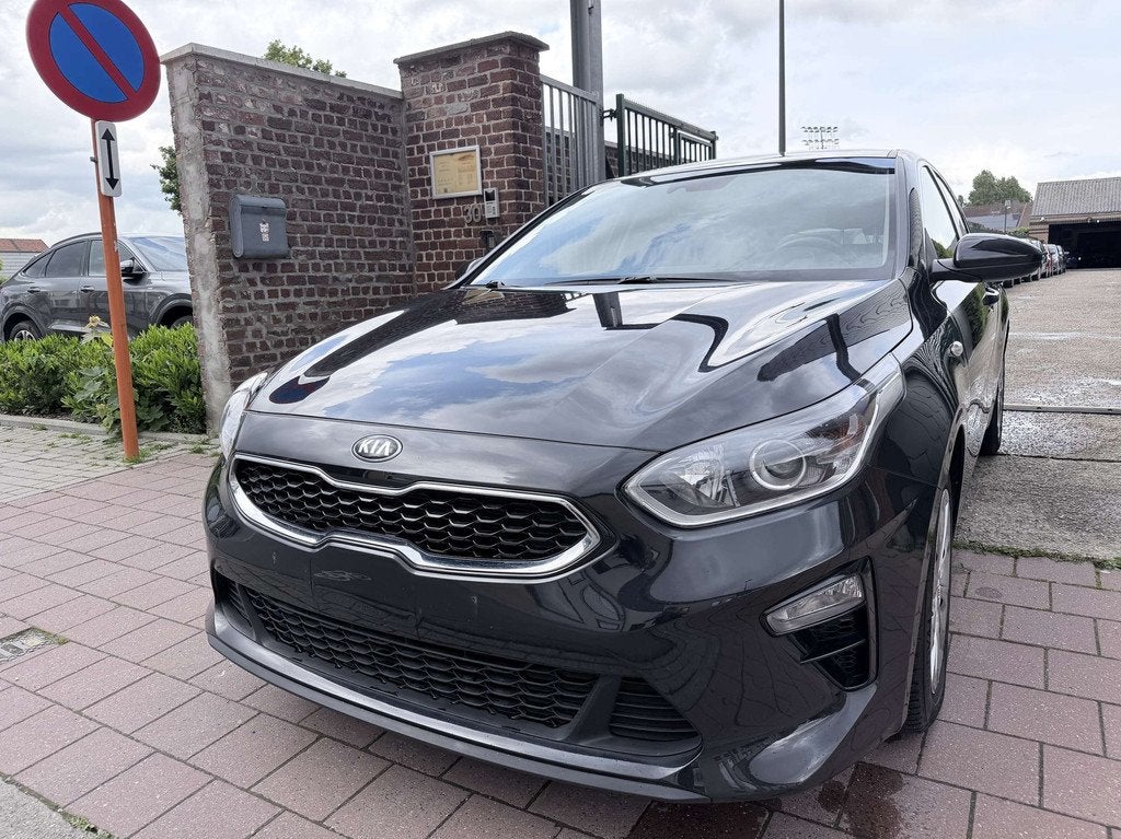 Kia Ceed / cee'd AIRCO | NAVI | PARKEERCAMERA | APPLE CARPLA, Stof, Gebruikt, Overige kleuren, Bedrijf