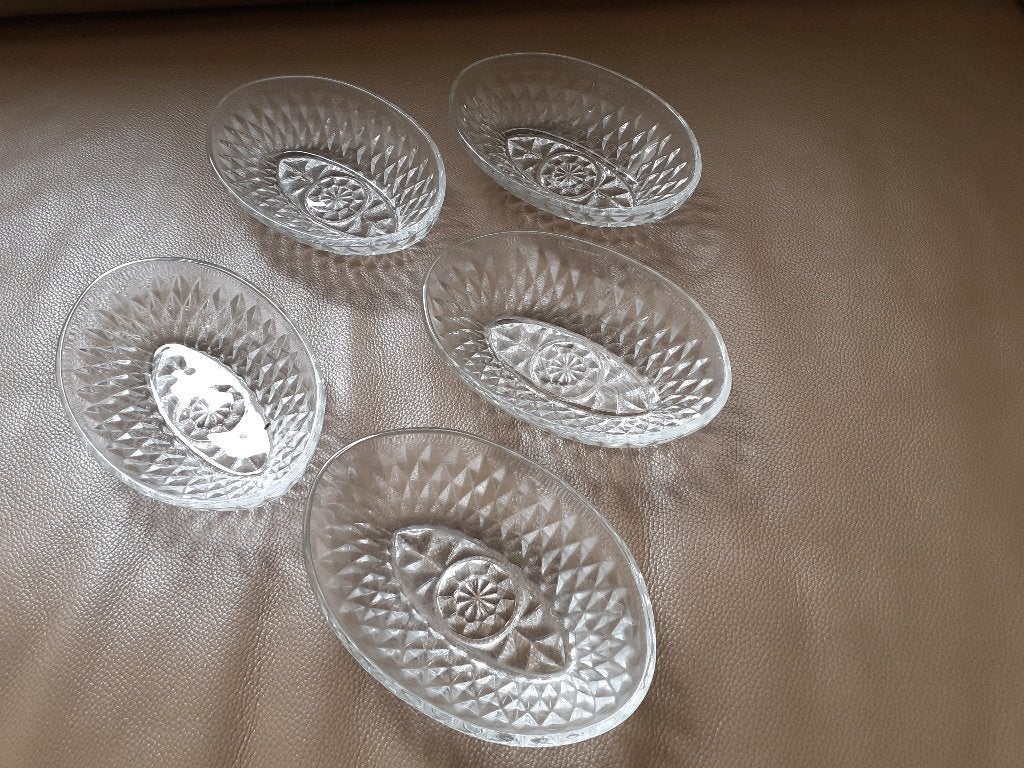 5 oude glazen ijscrème / fruit kommetjes, Ophalen