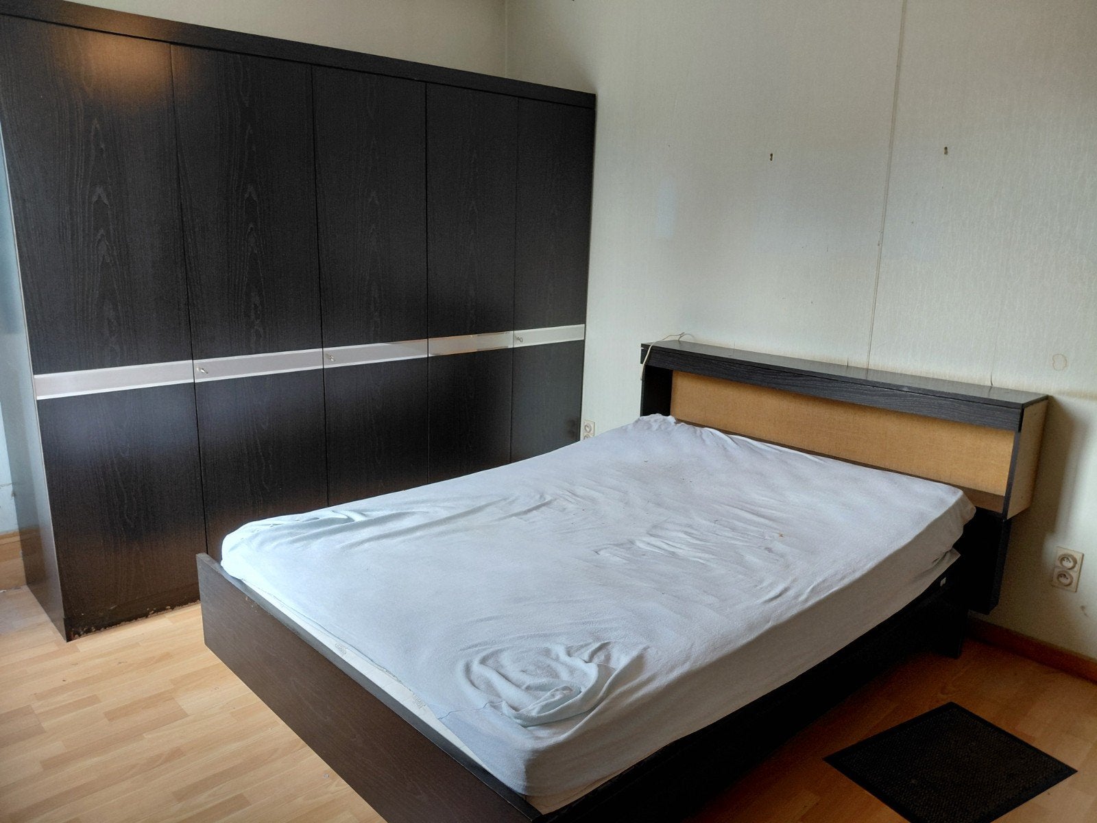 !gratis! bed en/of kleerkast, Ophalen