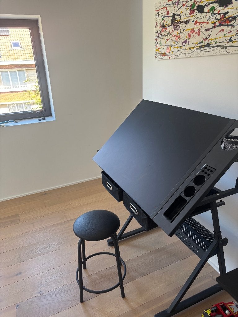 Bureau dessin, Enlèvement, Comme neuf, Moins de 130 cm